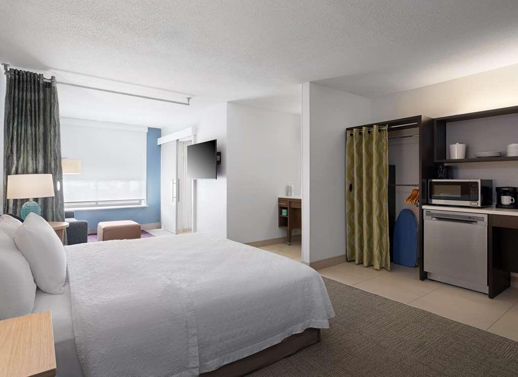 Home2 By Hilton Keystone Crossing Hotel